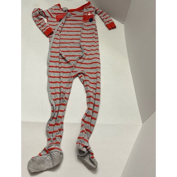 Just One You by Carter’s Firetruck Footed Pajamas Size 5T Red/Gray - Picture 6 of 7